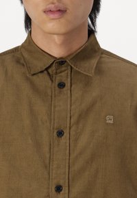 G-STAR REGULAR SHIRT  - Camisa - kangaroo