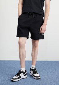 Jordan Träningsshorts - black/white