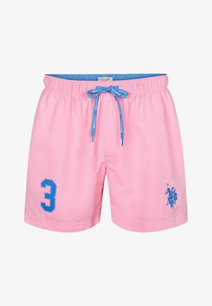 Rosa Badehose mit elastischem Bund, blauer Kordel, der Nummer 3 in blauer Druckschrift und einem blauen gestickten Logo eines Polo-Spielers an der Seite.