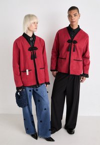 Sister Jane LEROY JACKET UNISEX - Jachetă de vară - red