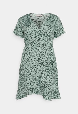 Day dress - green