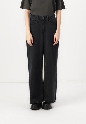 Curve Love High Rise Wide Leg Jean - Relaxed fit jeans - saturated black
