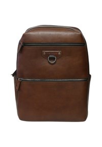 Zaino rettangolare in pelle marrone con due tasche zip orizzontali e un anello D in metallo sul pannello frontale.