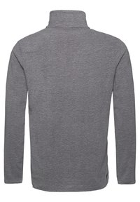 Grå langærmet pullover med høj krave, lavet af blødt tekstureret stof. Har et simpelt design uden synlige mønstre eller accenter.