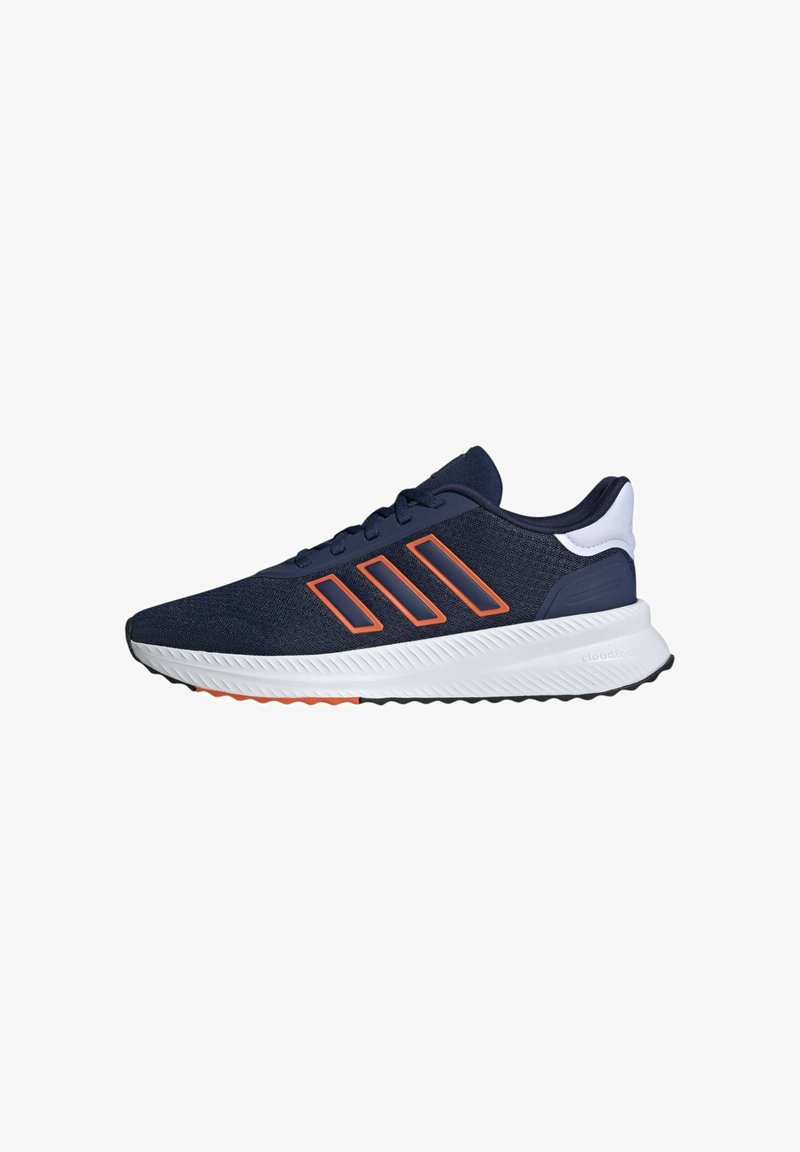 Zapatilla deportiva azul marino con rayas naranjas, suela acolchada blanca, suela exterior negra y acento blanco en el talón, diseñada para correr o hacer deporte.
