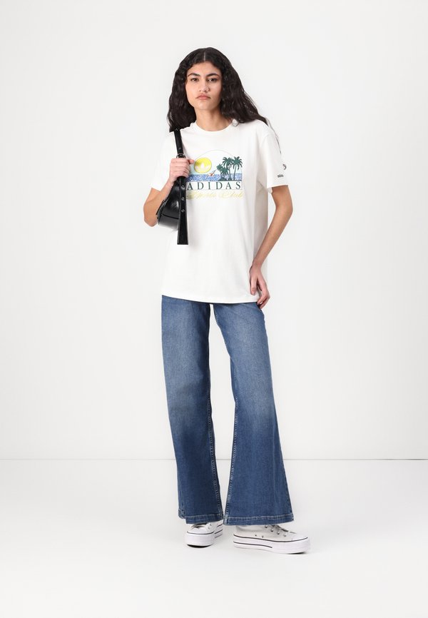 ISLAND CLUB TEE - Print T-shirt2