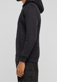Mister Tee Jersey con capucha - black