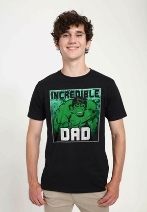 AVENGERS CLASSIC INCREDIBLE DAD UNISEX - Print T-shirt - black