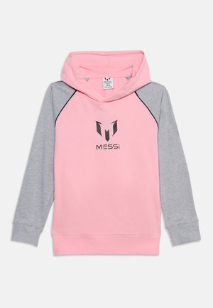 Różowa bluza z kapturem z szarymi rękawami i czarnym logo Messiego na środku na piersi, rozłożona na płasko na białym tle.