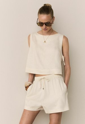 Next, Shorts - chocolate neutral white