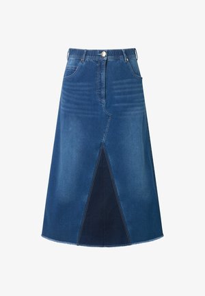 Spódnica dżinsowa o gradientowym kolorze od jasnoniebieskiego do ciemnoniebieskiego, w kształcie litery A, z wysokim stanem, kieszeniami z przodu oraz surowym wykończeniem z detalami w postaci paneli.