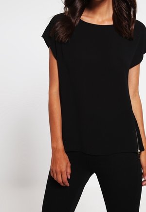Blouse - black