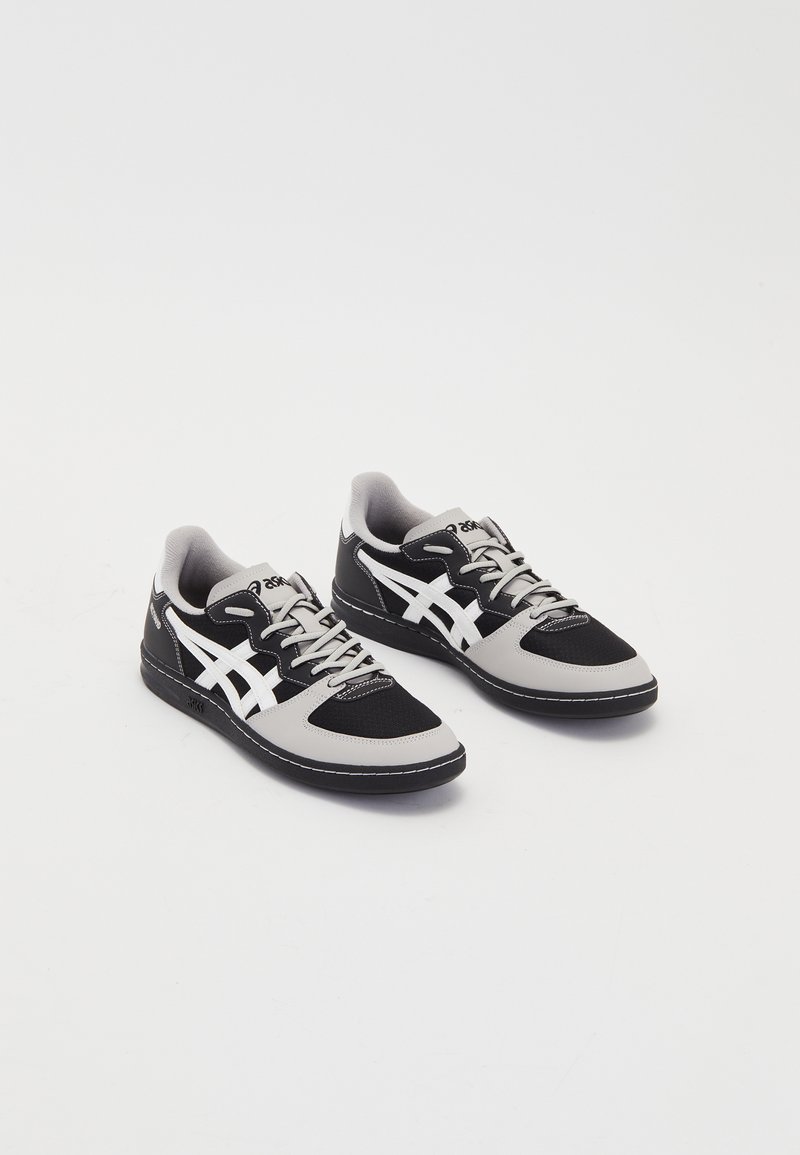 ASICS SportStyle - SKYHAND OG UNISEX - Trainers - black/white, Enlarge