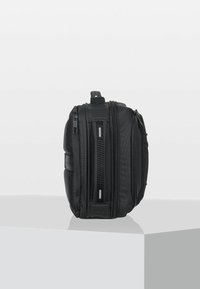Thule CROSSOVER 2 CONVERTIBLE LAPTOP BAG 15.6" - Ventiquattrore - black