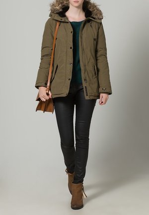 Pepe Jeans Winterjas - olive