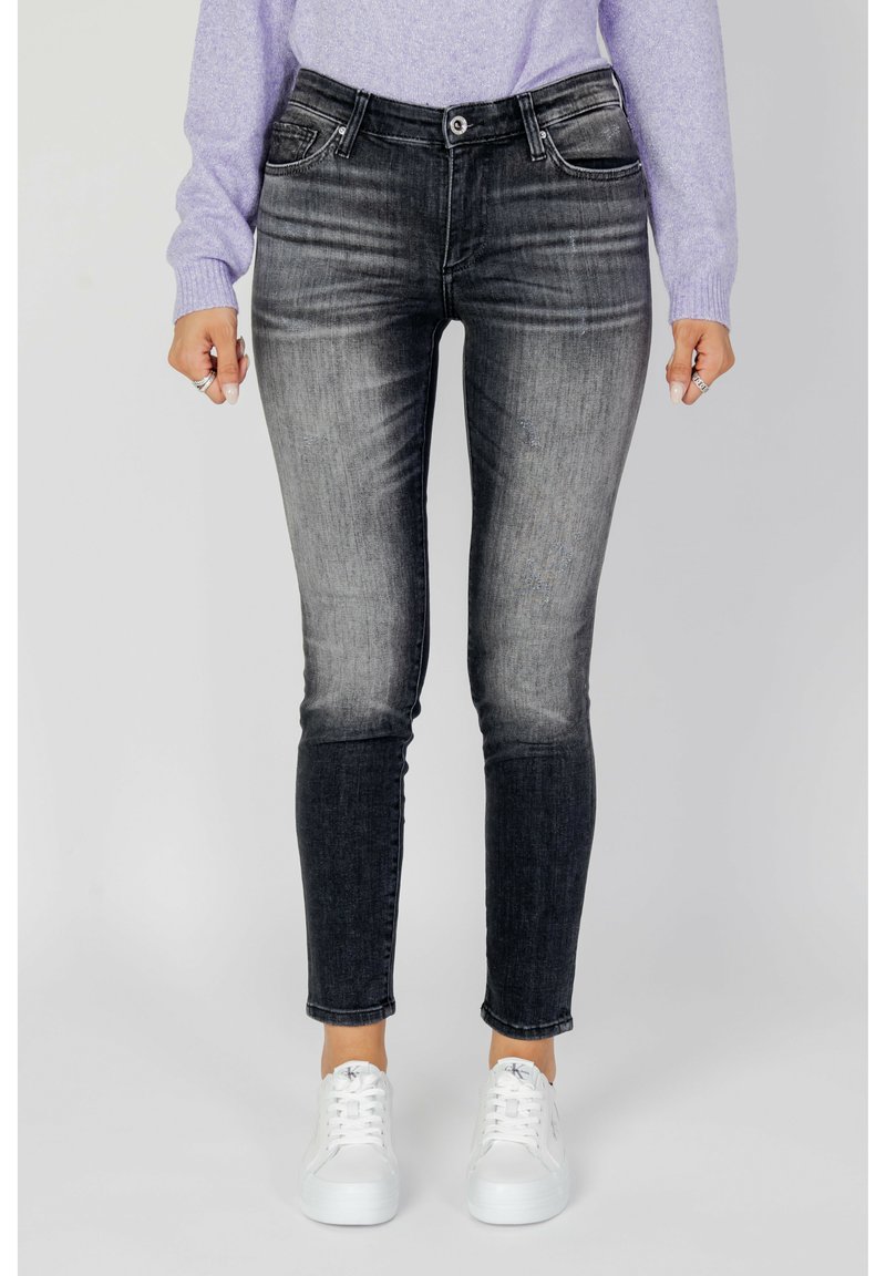 Armani Exchange Jeans Skinny Fit zwart