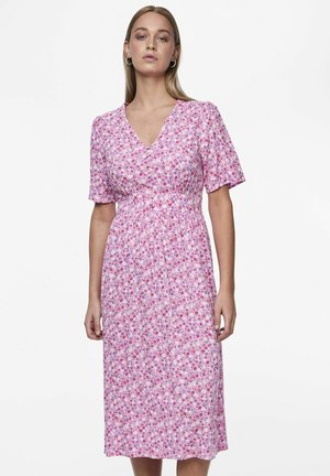 Pieces PCTALA - Jurk - hot pink