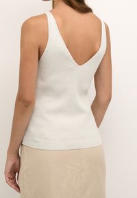 Karen by Simonsen Top