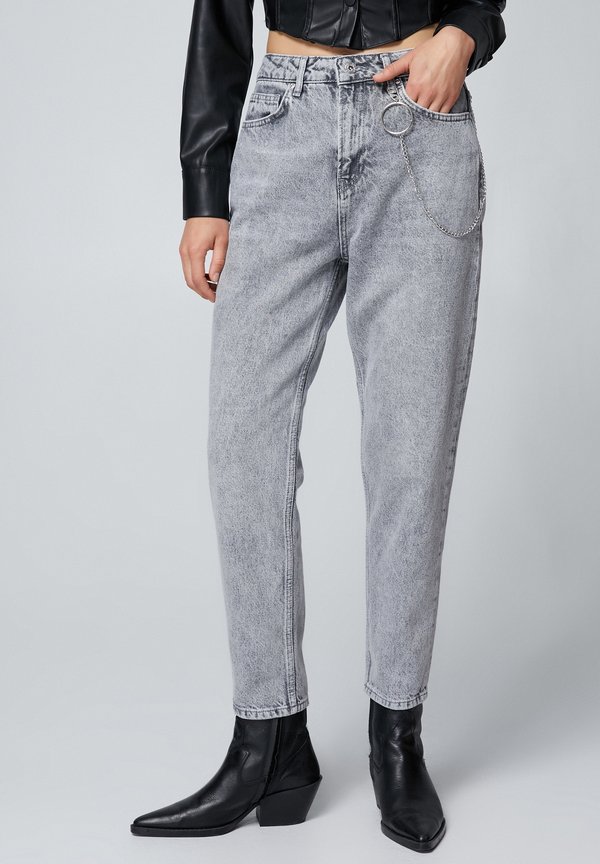 HIGH RISE MOM - Jeans Relaxed Fit