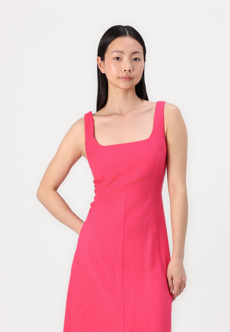 strapless open back dress Pink Floral Puff Sleeve Dress - Maxi Dresses main image 1