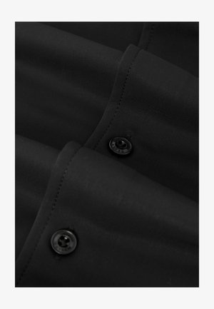 Reiss REGULAR FIT VOYAGER LONG-SLEEVE TRAVEL - Kauluspaita - black