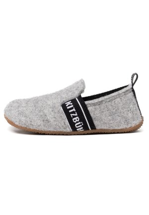 Pantoffels - nebel
