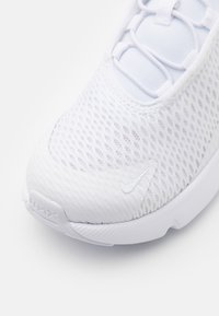Nike Sportswear AIR MAX 270 - Sapatilhas - white/metallic silver