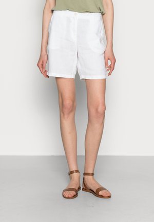 STRAIGHT FIT MEDIUM RISE REGULAR LEG - Shorts - white