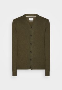 Olivgrön cardigan med V-ringning, ribbad textur och fem bruna knappar framtill. Har långa ärmar och åtsittande muddar.