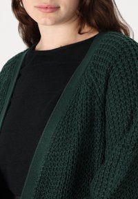 ONLY Carmakoma CARMIRLA NEW LS   - Jopica - dark green