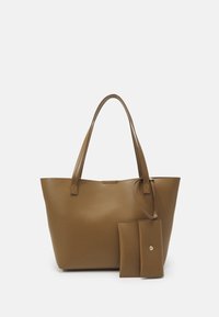 Unselected, brown