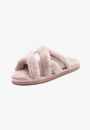 Flauschige rosa Hausschuhe mit drei breiten, weichen Riemen, einem glatten Satinband und einer flachen, gepolsterten Sohle für Komfort.