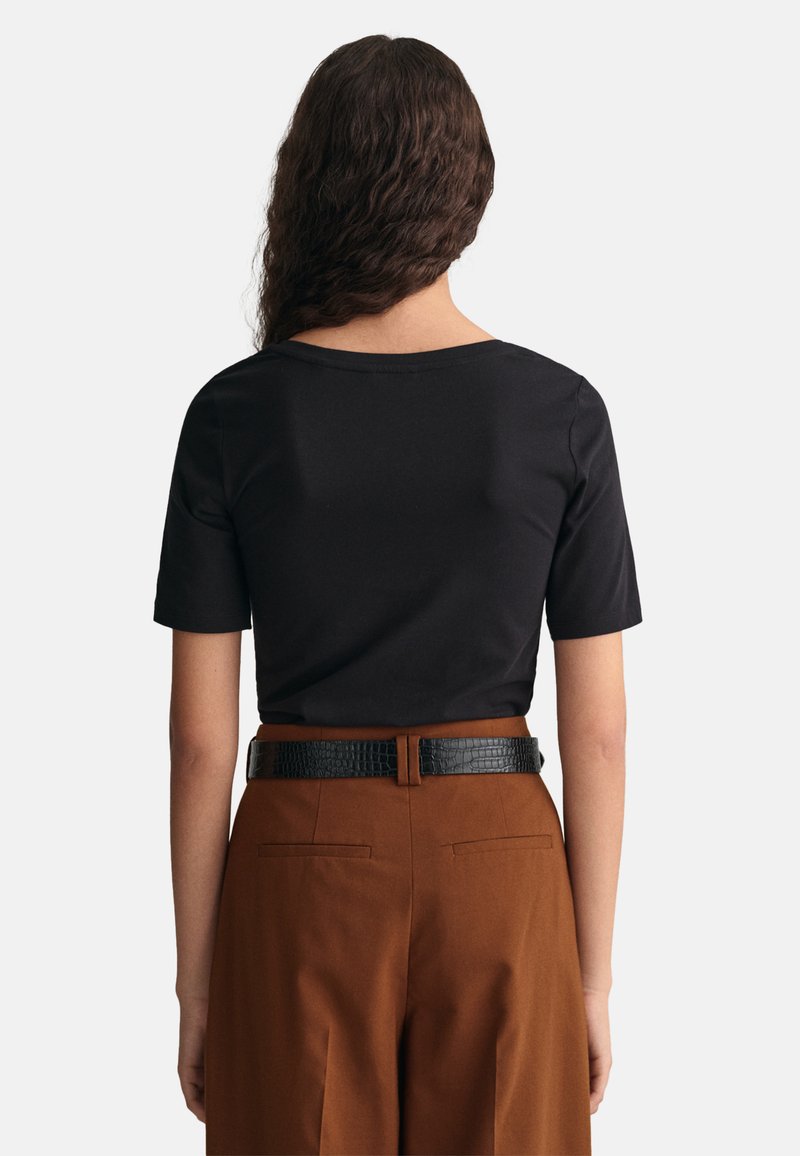 GANT SCOOP NECK - Jednoduché tričko - black