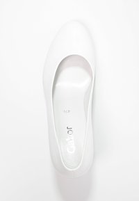 Gabor Escarpins - white
