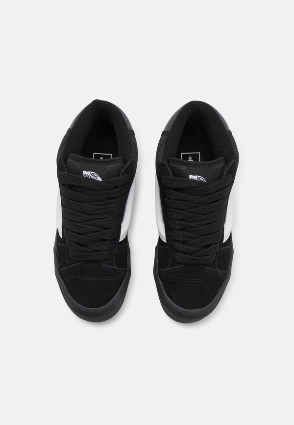 KNU MID UNISEX - Skate shoes2