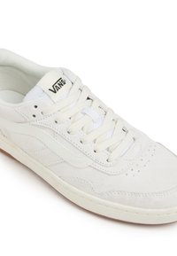 Vans CRUZE 3.0 UNISEX biały