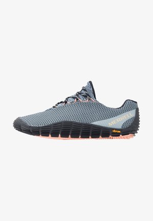 MOVE GLOVE - Zapatillas de entrenamiento - bluestar
