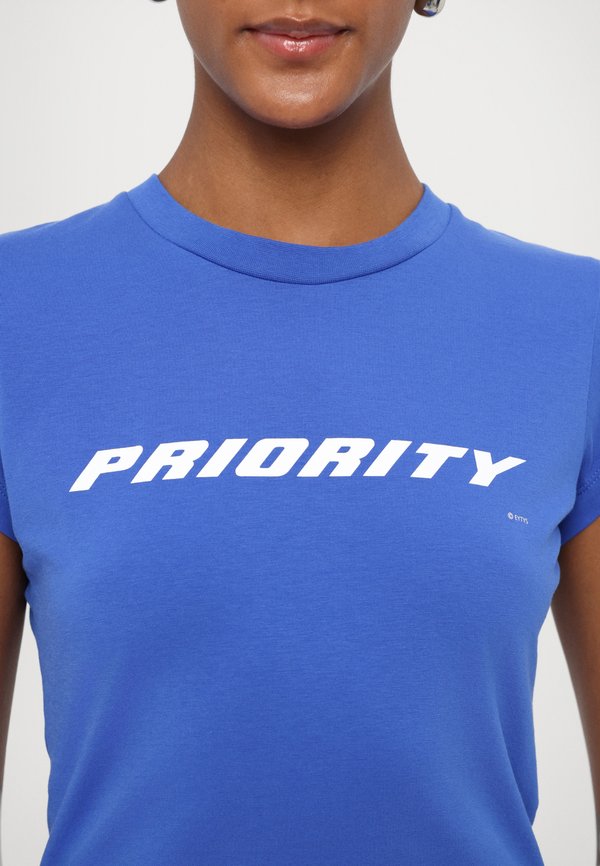 PRIORITY - Print T-shirt - ocean3
