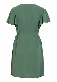 Robe verte à manches courtes avec manches volantées, taille élastique cintrée et ourlet au genou, vue de dos.