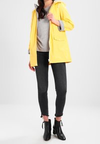 Dorothy Perkins Parka - yellow