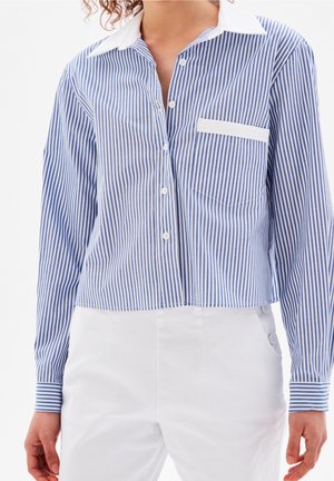 Blus - blue