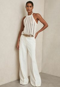 Reiss REGULAR FIT - CALLY CROCHET HALTERNECK  - Top - white