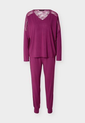 Set pigiama viola a maniche lunghe con dettagli in pizzo sulle spalle e sulla parte alta della schiena, composto da una maglia con scollo a V e pantaloni con polsini.