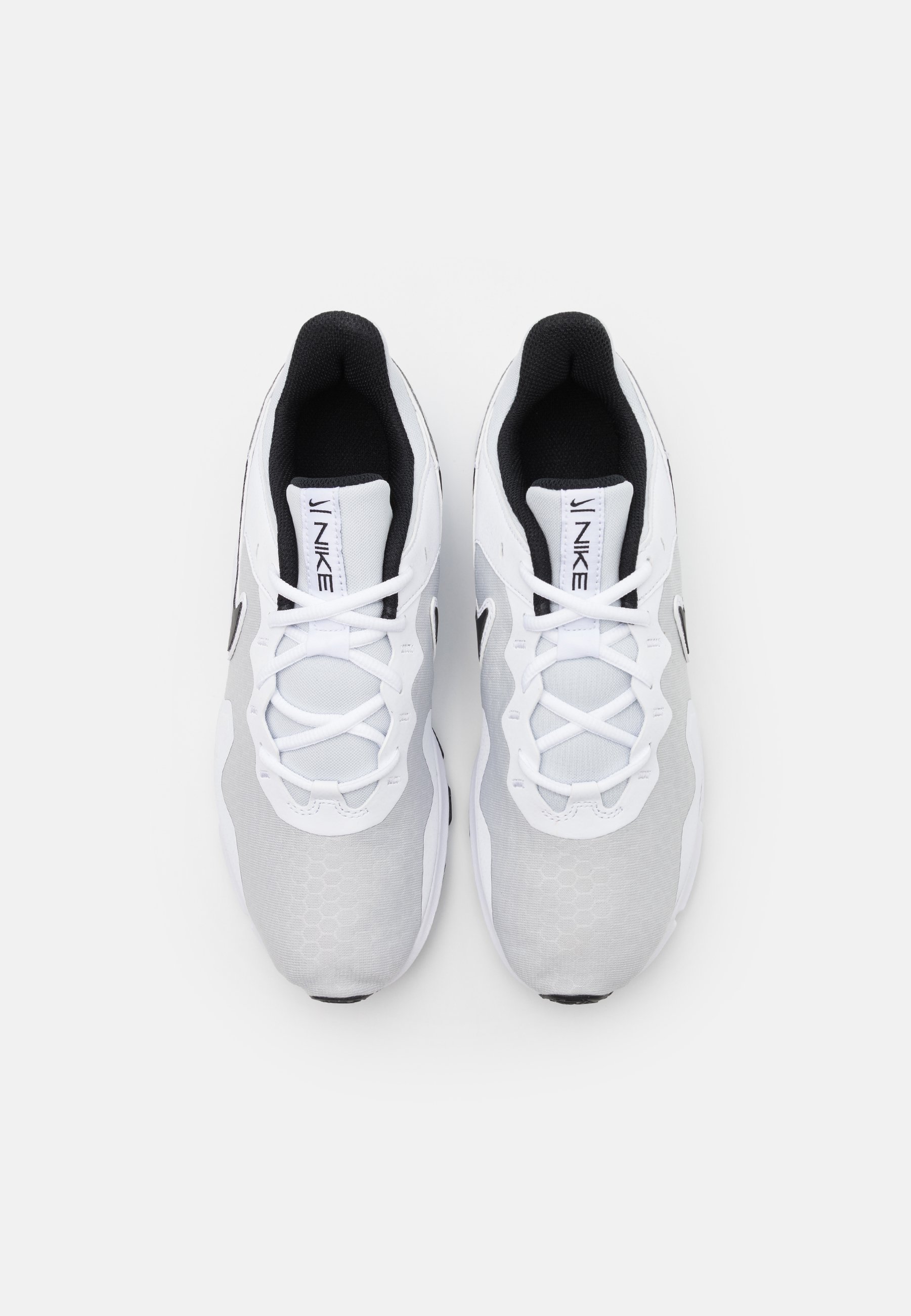 Nike Performance LEGEND ESSENTIAL 2 - Training shoe - pure  platinum/black/white/light grey - Zalando.co.uk