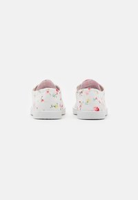 Le Temps Des Cerises BASIC  - Sapatilhas - tila white