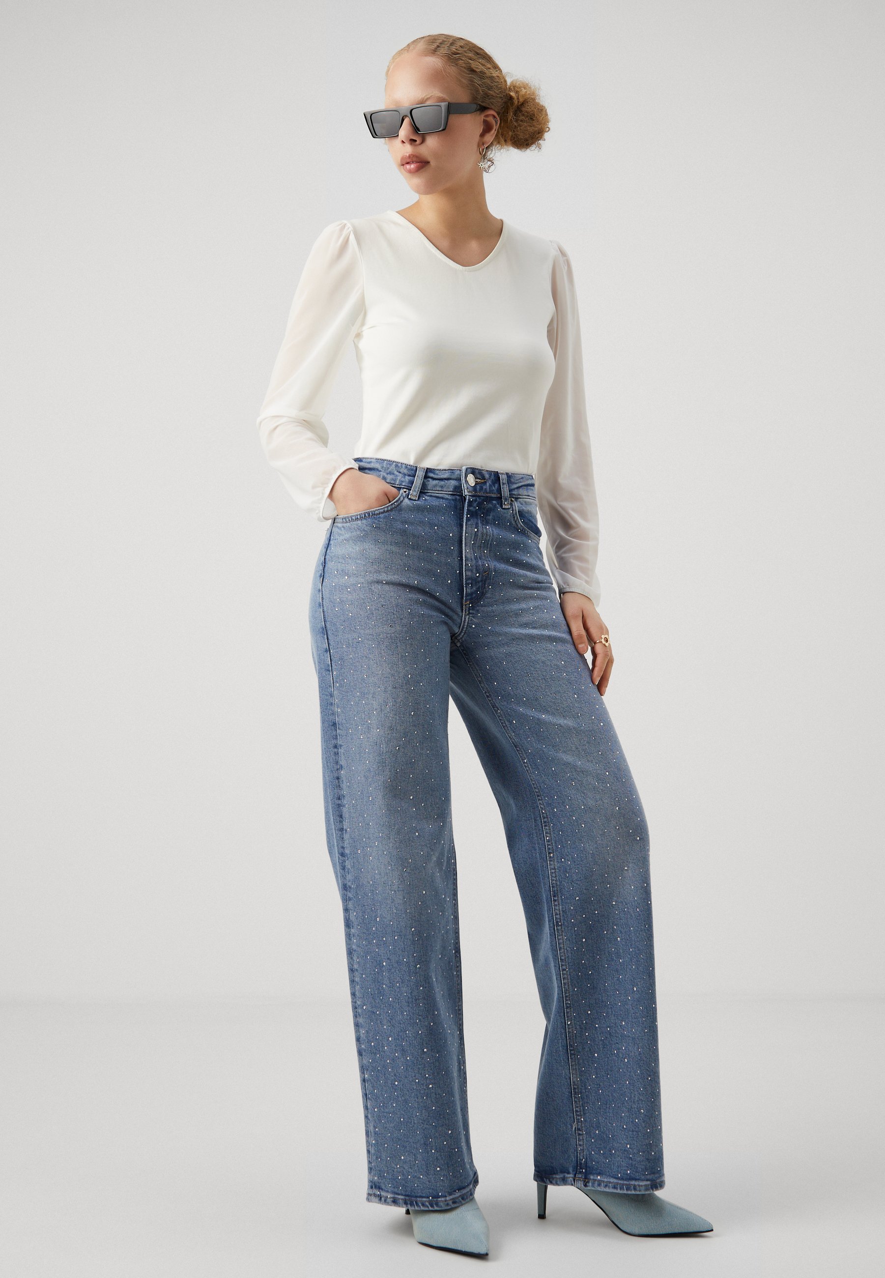 ONLY ONLJUICY WIDE - Wide leg/niebieski - Zalando.pl