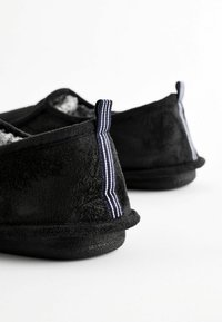 Next REGULAR FIT - Papuče - black