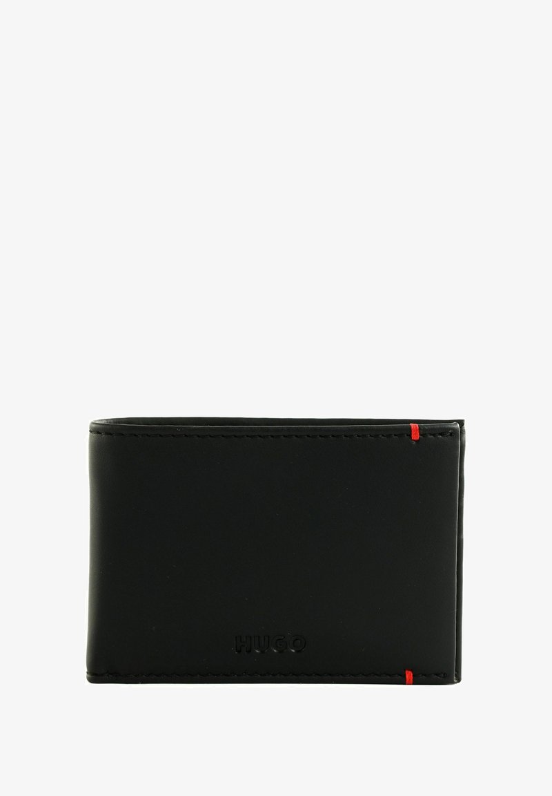 Portefeuille en cuir noir avec couture d'accent rouge, forme rectangulaire, texture lisse, et logo embossé sur le devant.