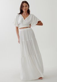 TUSSAH MILLY  - Maksi svārki - white