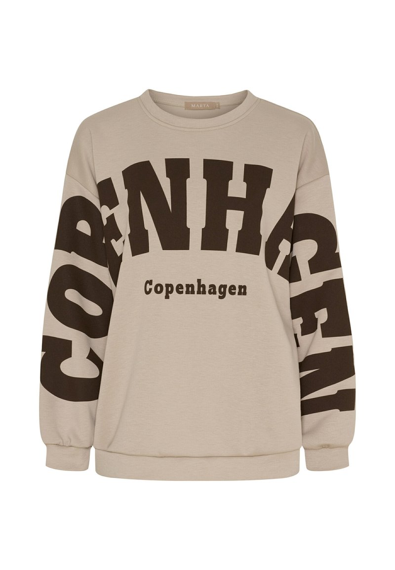 Beige sweatshirt med stor mörkbrun textdesign "COPENHAGEN". Har crew-neck och ribbstickade muddar och fåll. Mjukt material.